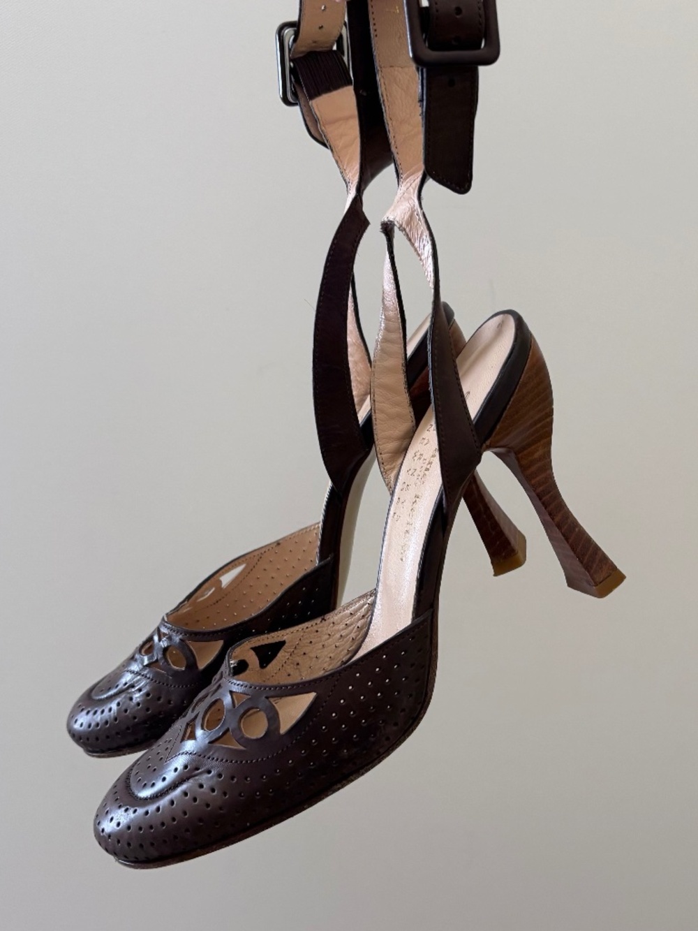 STEPHANE KELIAN Dark Brown Leather MARY JANE Heels Round Toe 6.5 US MIU MIU